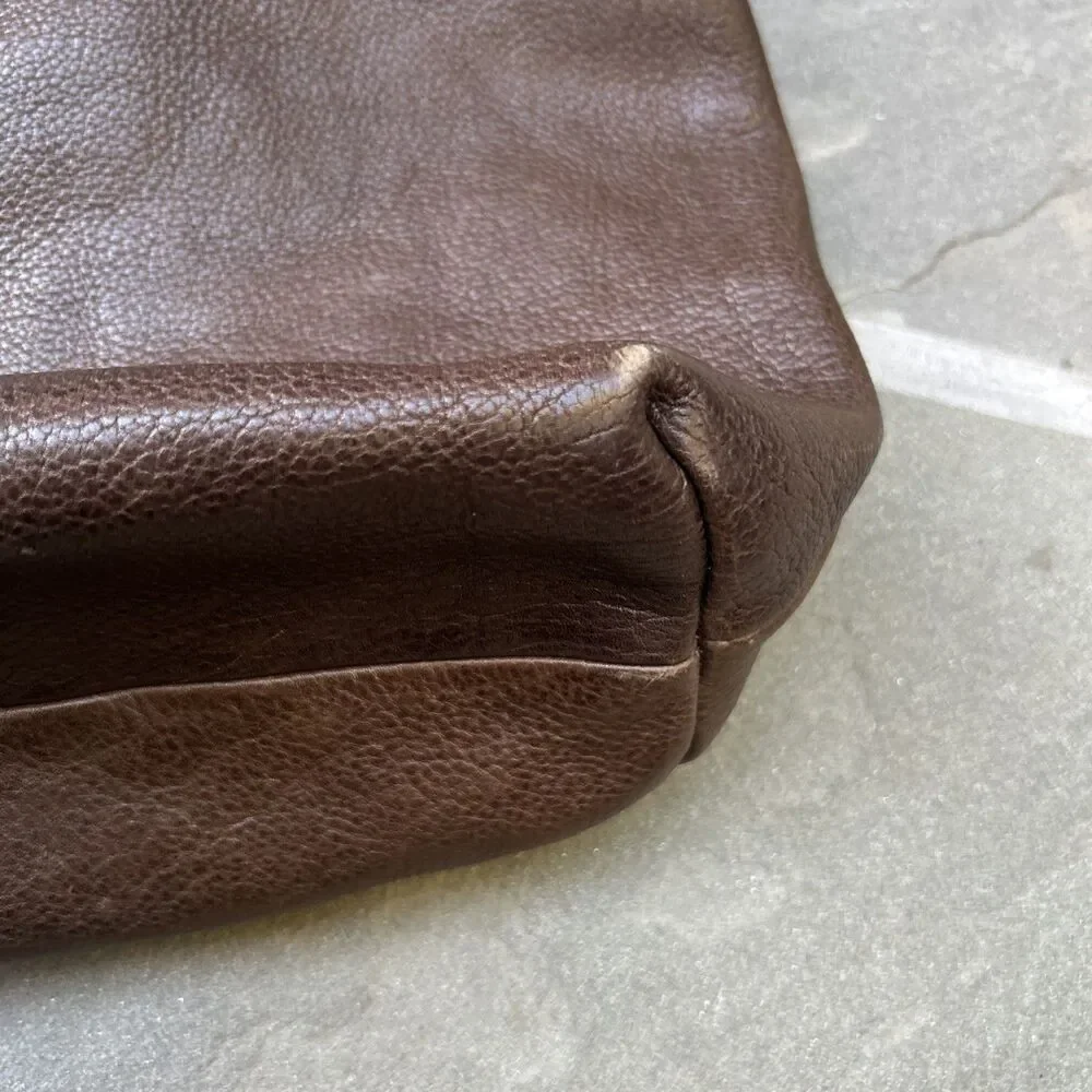 TANO Brown Leather Brown Straps Hobo Shoulder Bag Zippers Large Fossil Strap Red